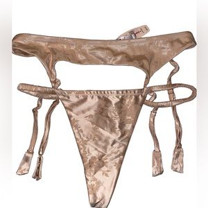 Victoria’s Secret Garter Belt and Thong Set